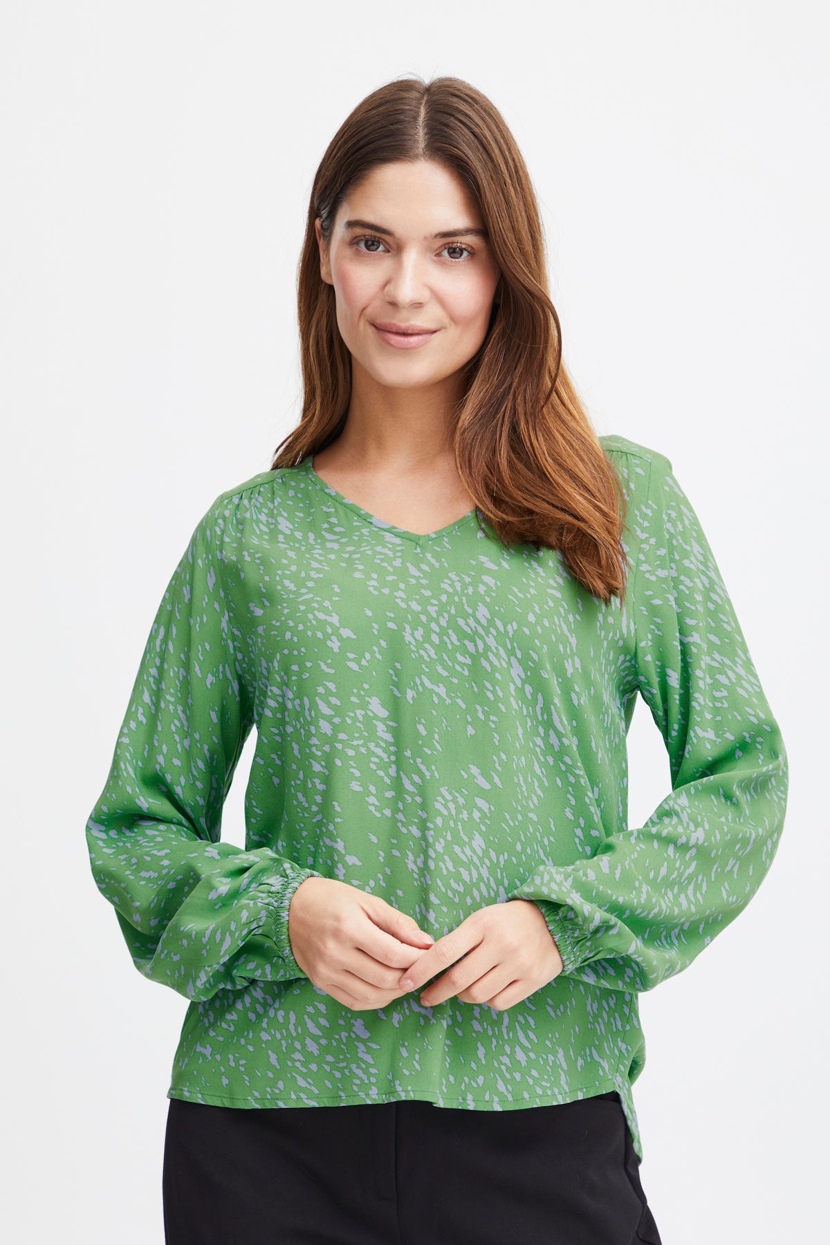 Fransa FrSilje Online Lime Abstract Printed V-Neck Blouse, 20613270