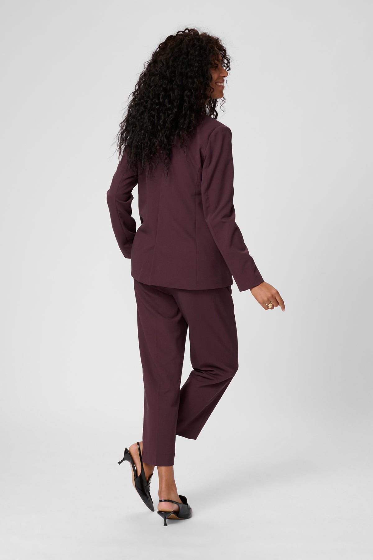 Kaffe Kasakura Fudge Burgundy Highwaisted Cigarette Trousers