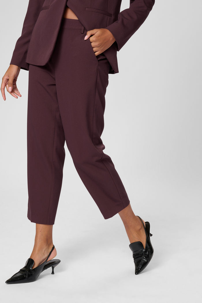 Kaffe Kasakura Fudge Burgundy Highwaisted Cigarette Trousers