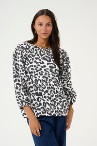 Kaffe Karoxy White/Black Leopard Print Oversized Blouse