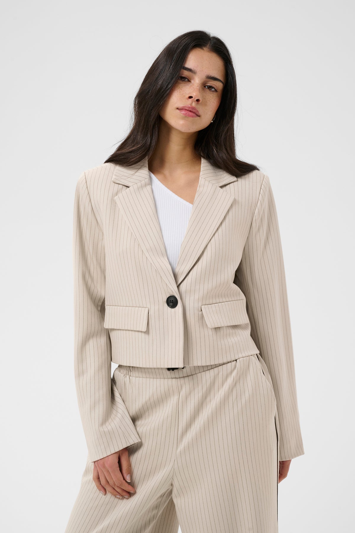 Kaffe Kaserena Beige Striped Cropped Blazer, 10511459