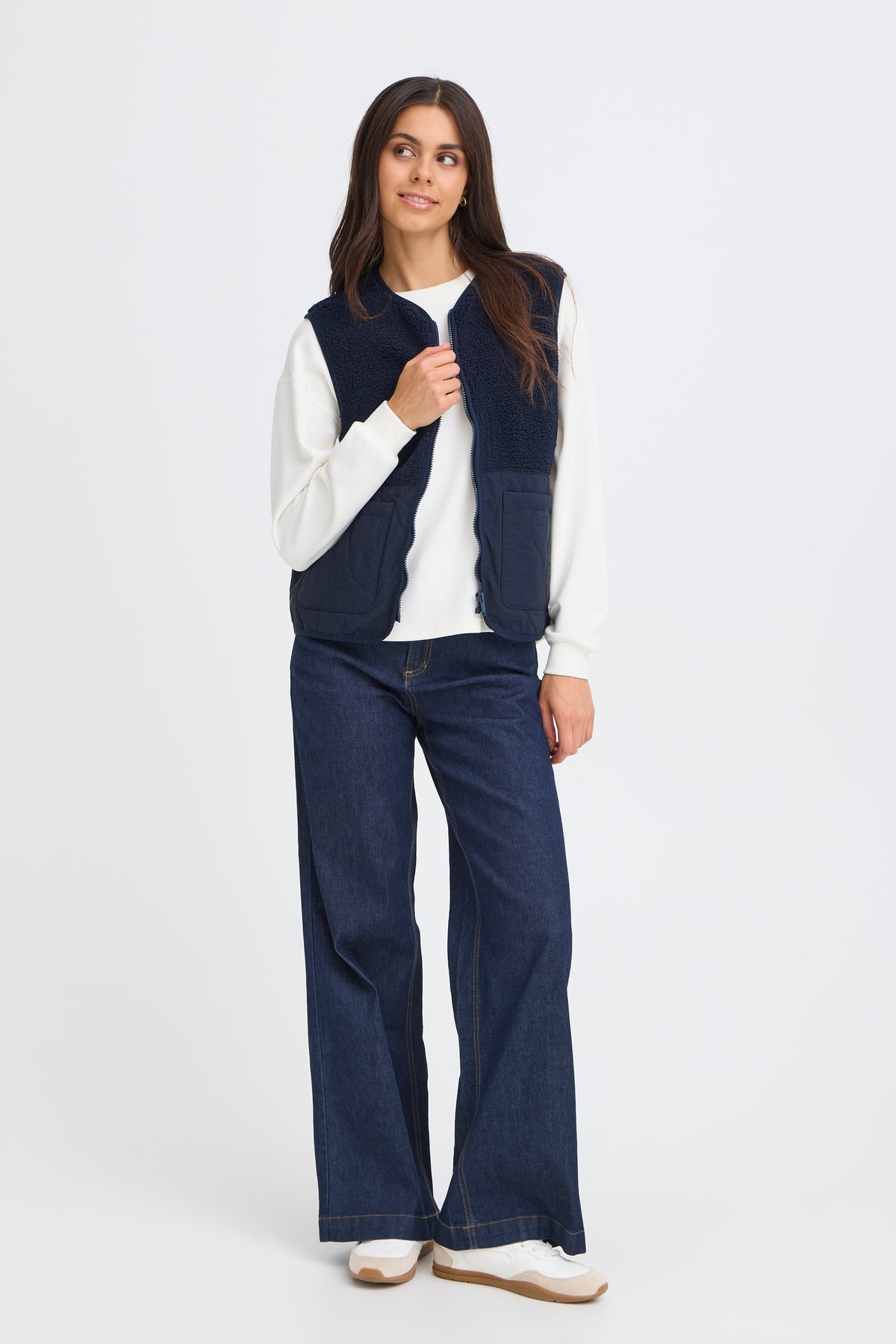 Fransa FrMikala Navy Blazer Teddy Quilted Gilet