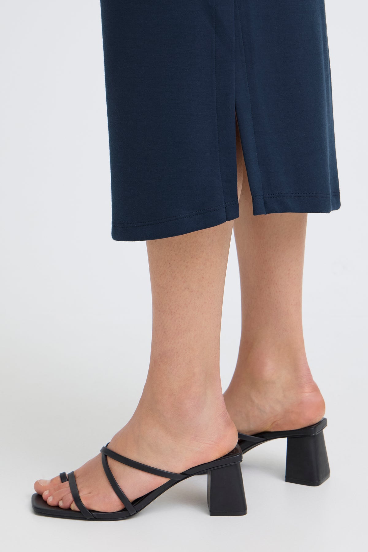 Fransa FrAurora Navy Blazer Modal Midi Skirt