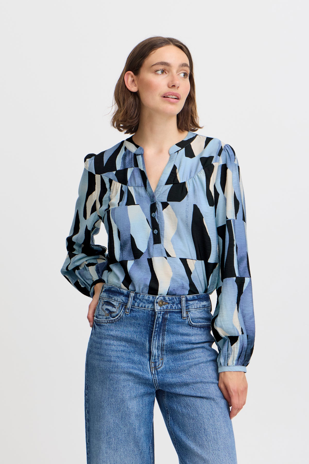 B.Young Byibine V-Neck Dusty Blue Abstract Mix Blouse, 20815234