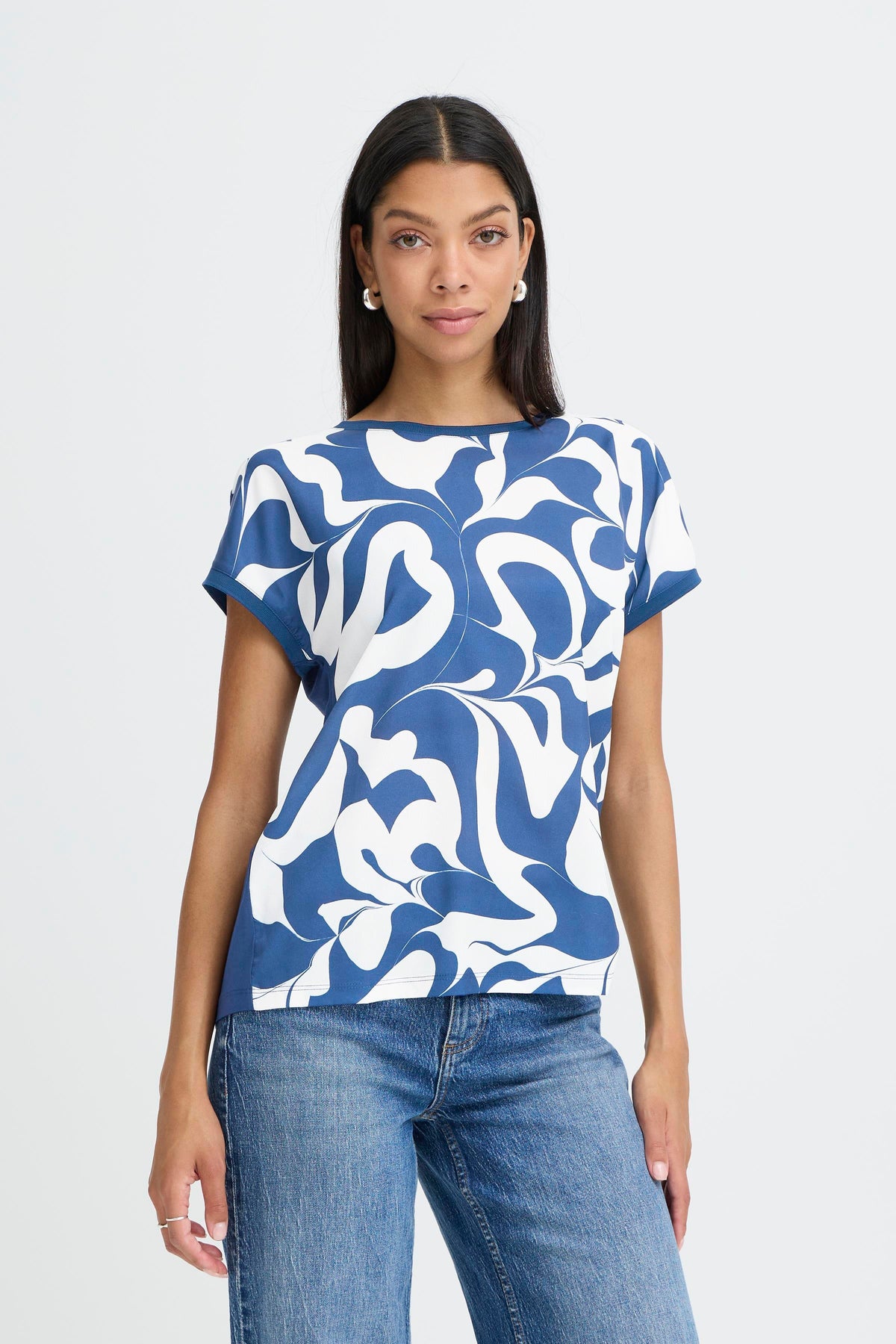 B.Young ByPanya Medieval Blue Swirl Print Silky Front T-Shirt