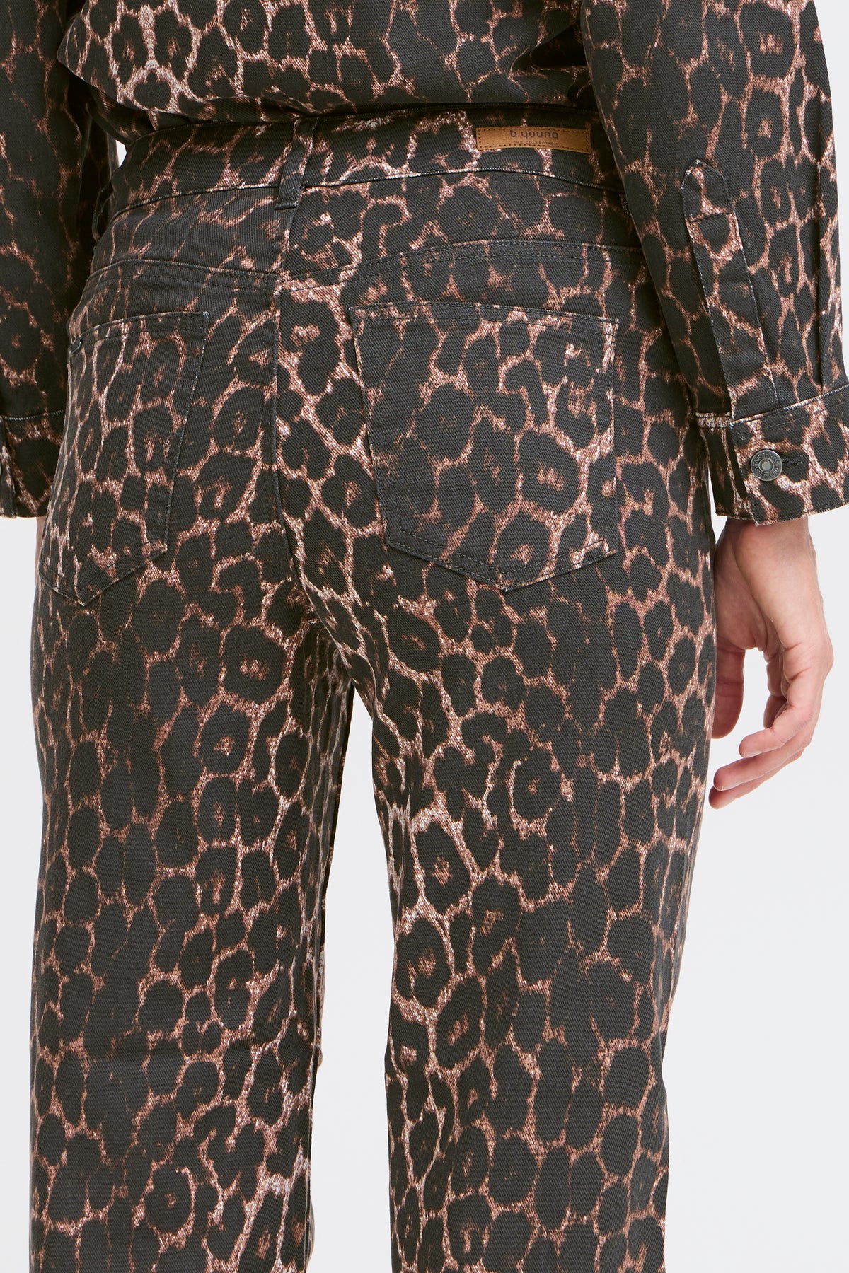 B.Young ByKenna Highwaisted Leopard Straight Leg Ankle Length Jeans, 20817019