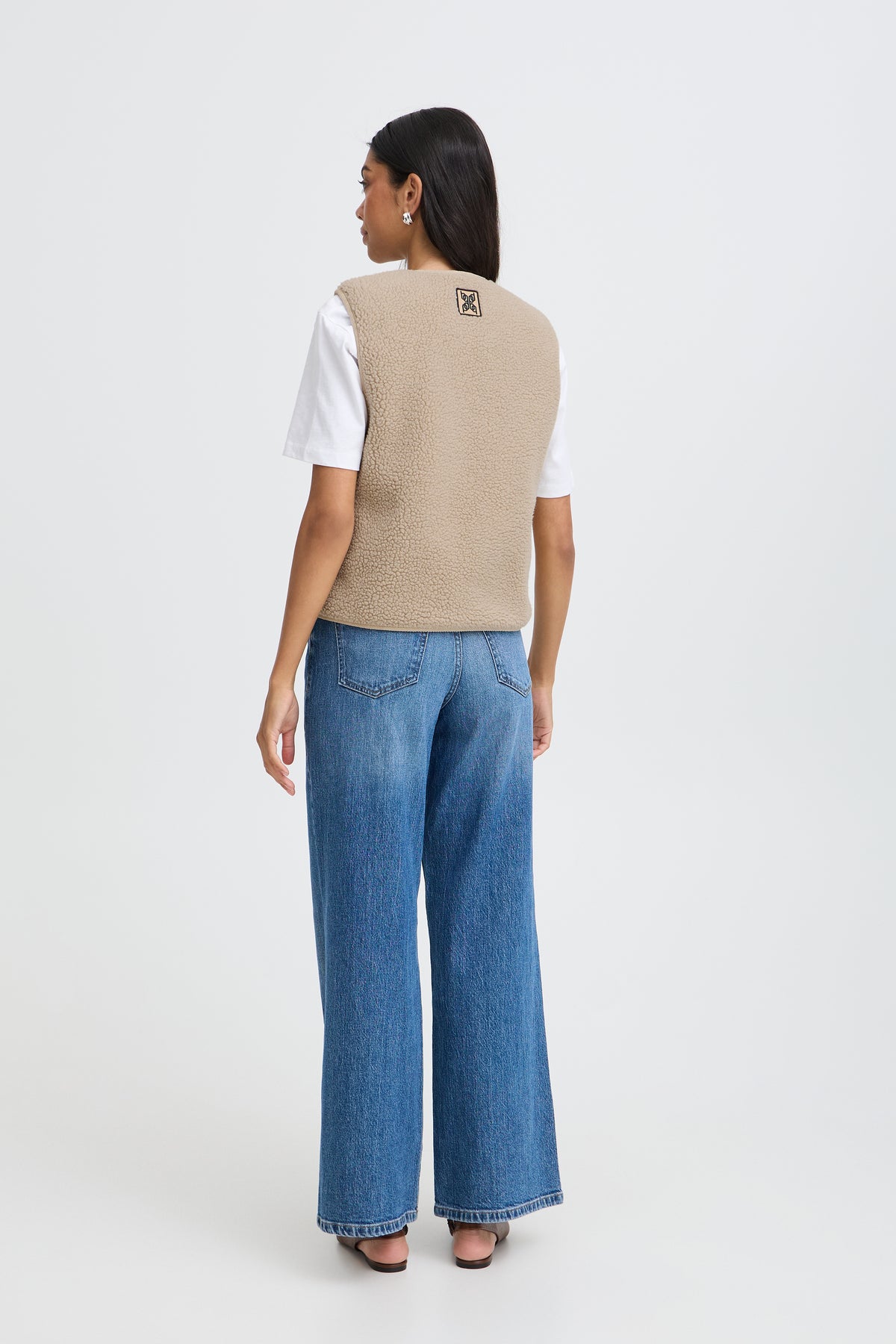 B.Young ByAlea Humus Beige Teddy Fleece Reversible Waistcoat, 20819600