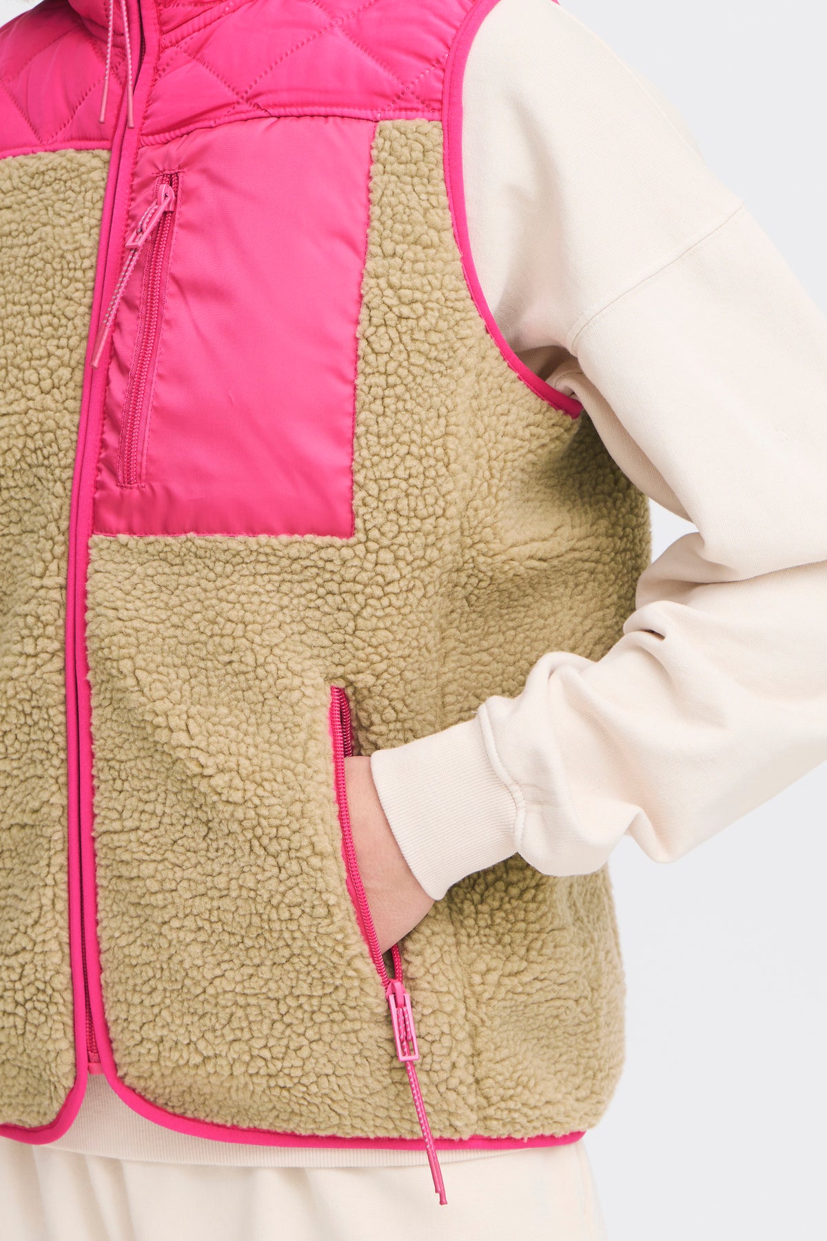 The Jogg Concept JCBerri Beetroot Pink Teddy Gilet