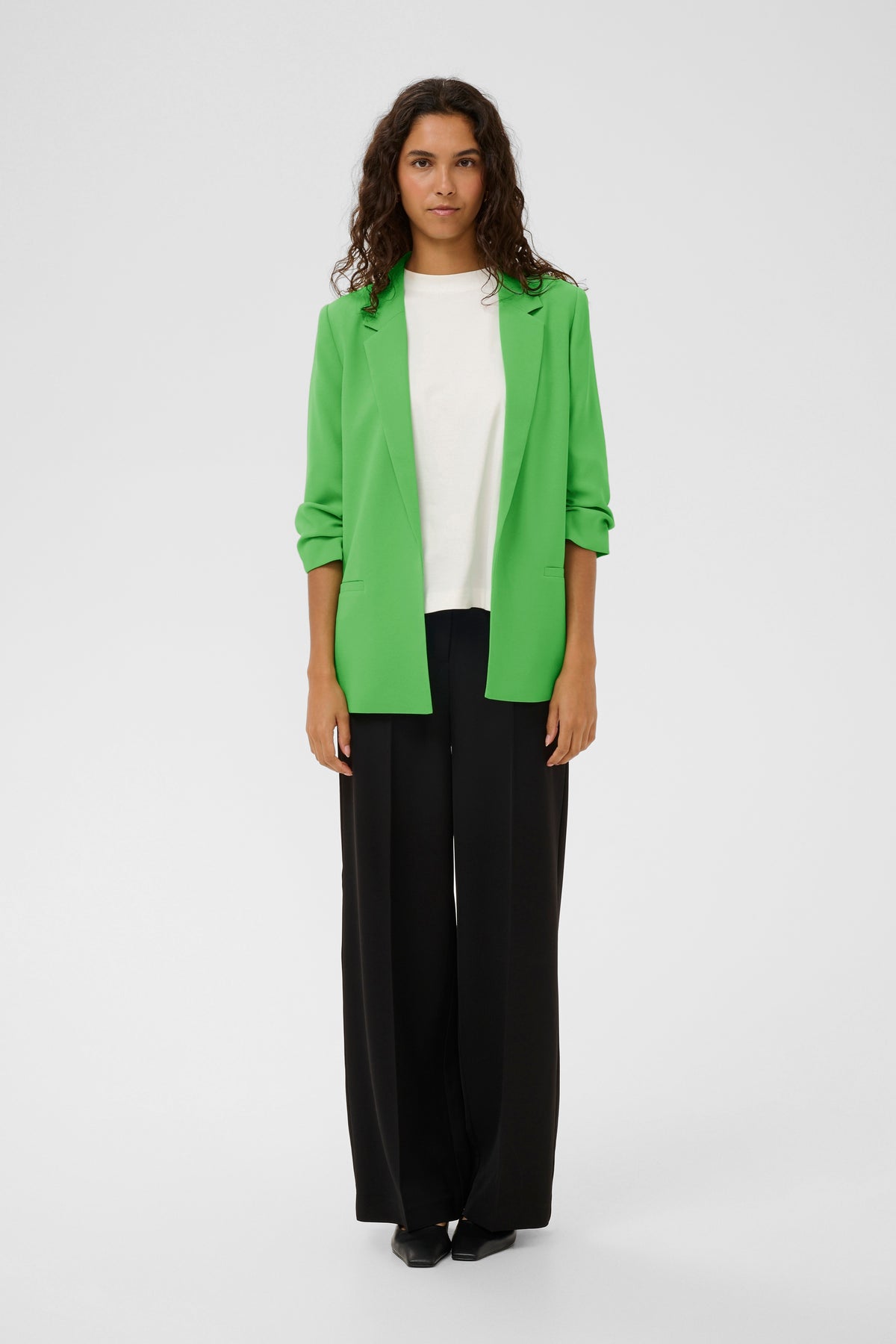 Soaked in Luxury Shirley Vibrant Green Ruched Sleeve Blazer, 30403608