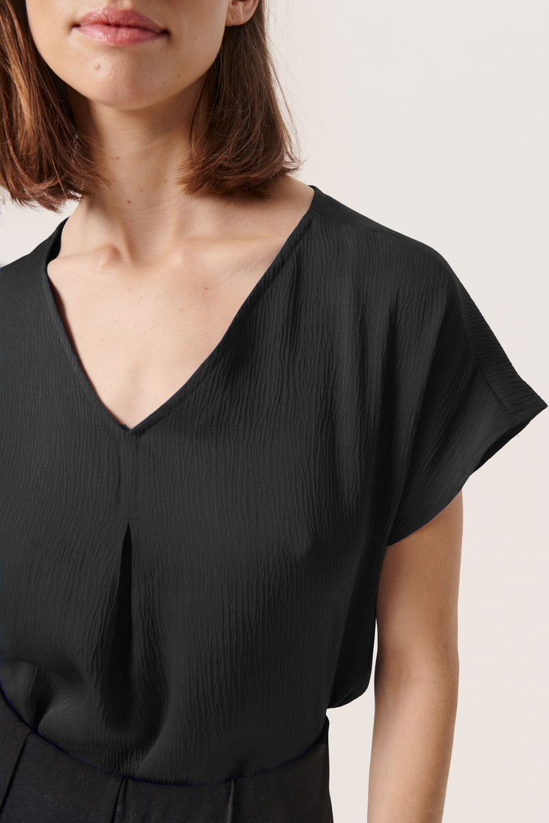 Soaked in Luxury Loana Marija Black V-Neck Blouse, 30407198