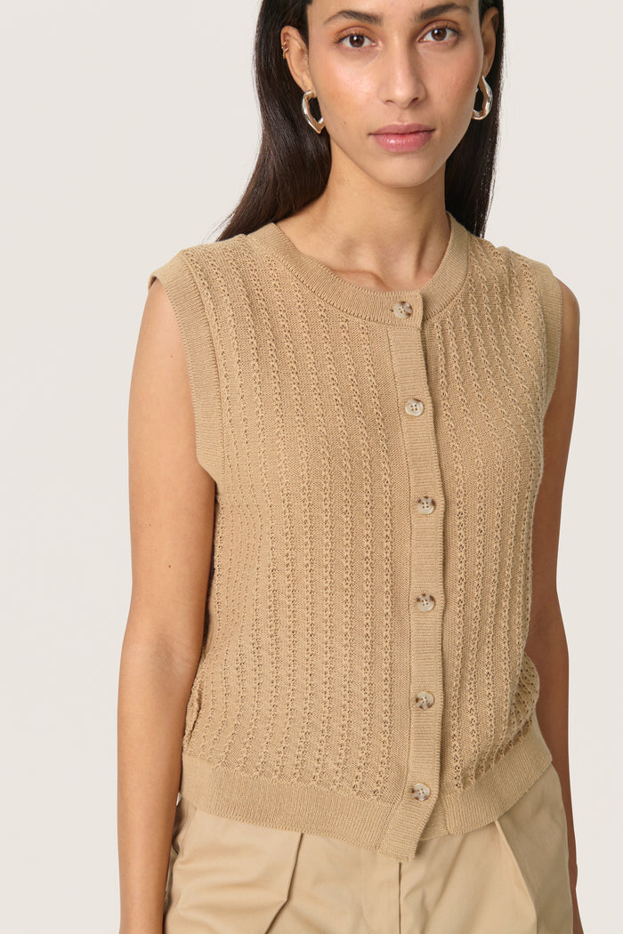 Soaked in Luxury SlSusanna Travertine Beige Knitted Vest, 30408315