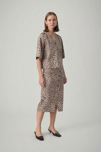 Soaked in Luxury Jalina Leopard Print V-Neck Cropped Blouse, 30408438