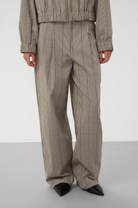 Soaked in Luxury SLKinabalu Check Barrel Trousers, 30409602