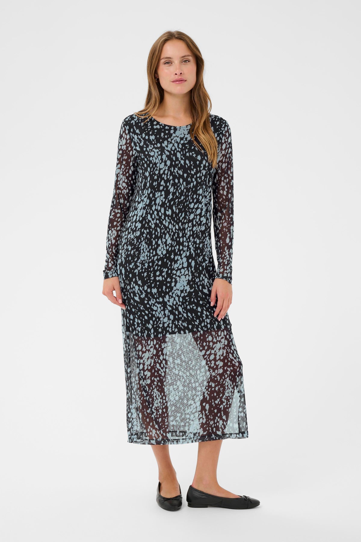 Saint Tropez Zulvir Nightsky/Dusky Blue Animal Printed Mesh Midi Dress