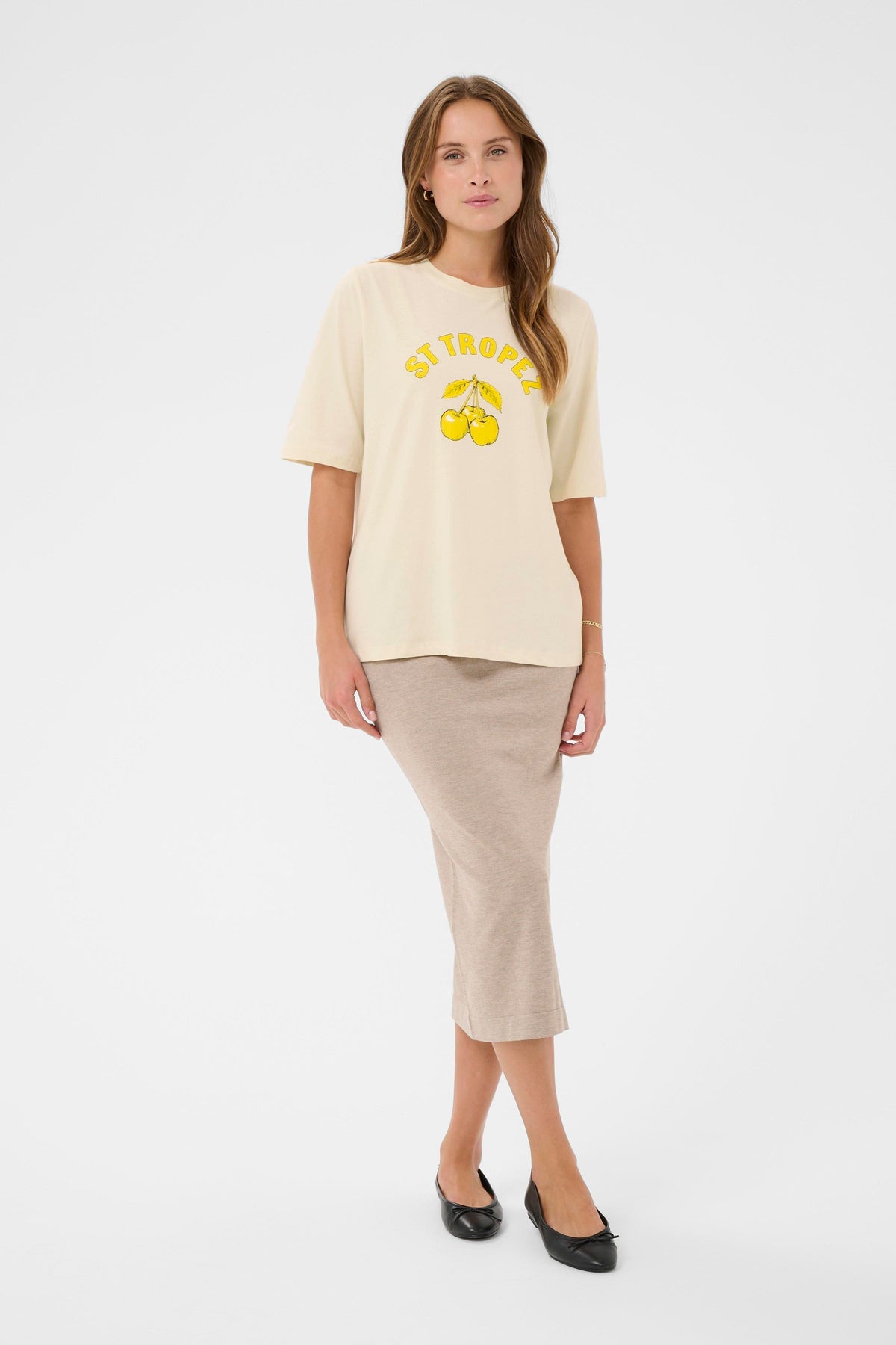 Saint Tropez Octavia Creme 'StTropez' Logo T-Shirt, 30514706