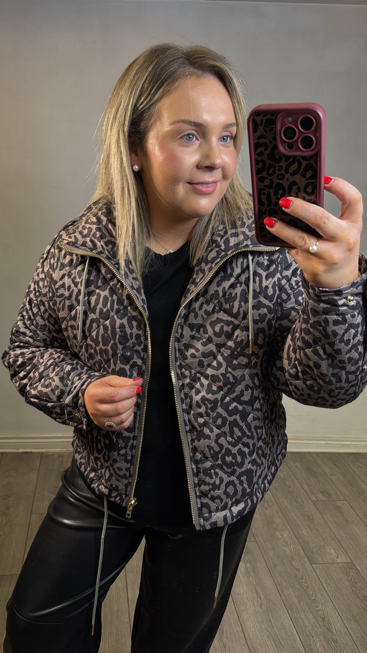 Coster Copenhagen Taupe Khaki Leopard Quilted Cropped Oversized Jacket, 264-6422