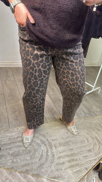 Garcia Chyla HighWaisted Leopard Print Barrel Leg Jeans