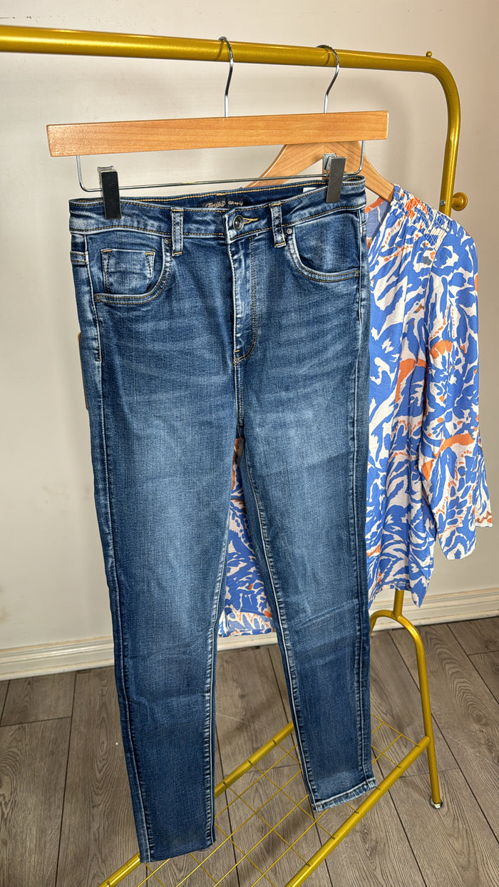 Toxik ORIGINAL Highwaisted Medium Blue Denim Bum Lift Skinny Jeans