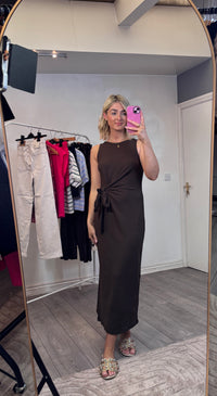 Grace & Mila Wyla Chocolate Brown Round Neck Tie Midi Dress