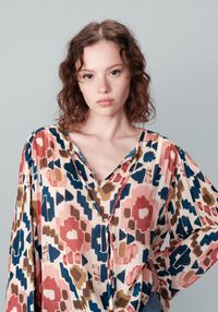 Grace & Mila Noelene Floral Printed V-Neck Blouse