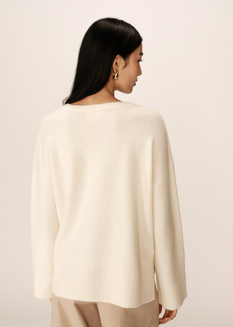 Grace and Mila Cream Oversized 'AMORE' Supersoft Knit