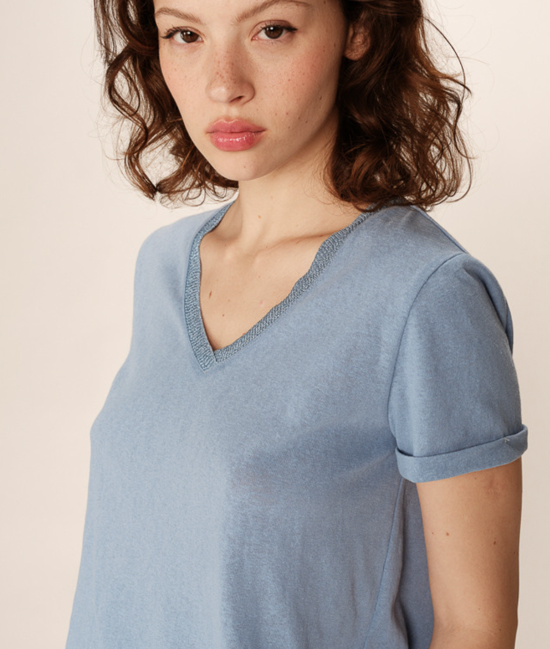 Grace and Mila Pepito Blue V-Neck Lurex T-Shirt