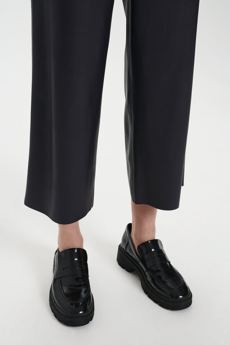 Saint Tropez Dowie Black Faux Leather Culottes