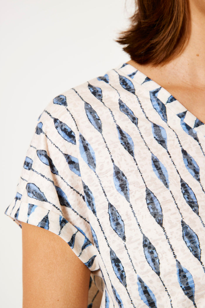 Garcia Blue Wave Printed Ultimate V-Neck T-Shirt