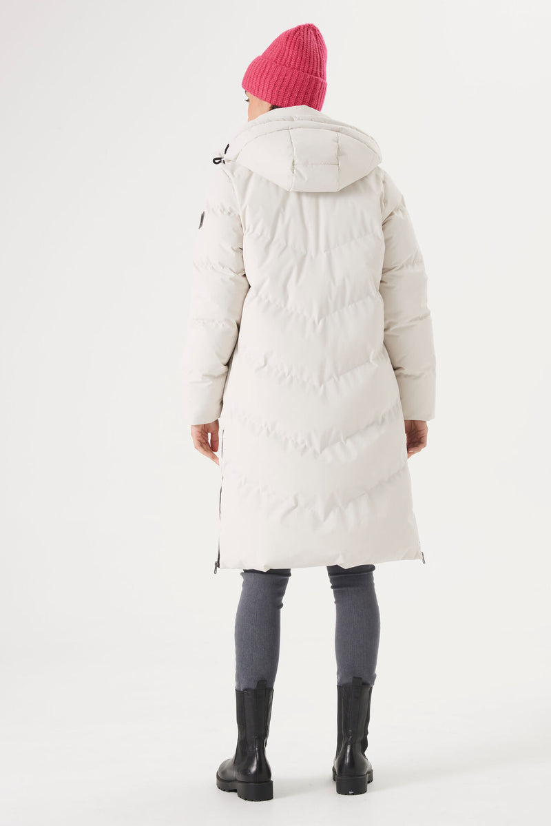 Garcia Ultimate Iconic Cream Puffa Coat with Zip Detailing, GJ400905