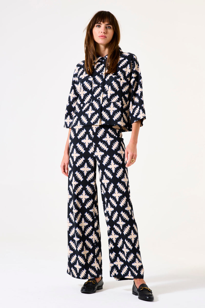 Garcia Black/Navy Printed Oversized Cropped Blouse
