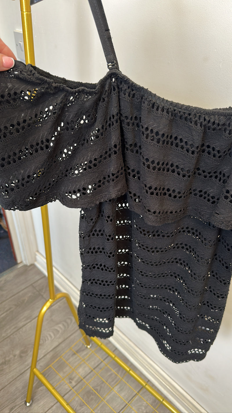 Garcia Black Lace Embroidery Off Shoulder Top