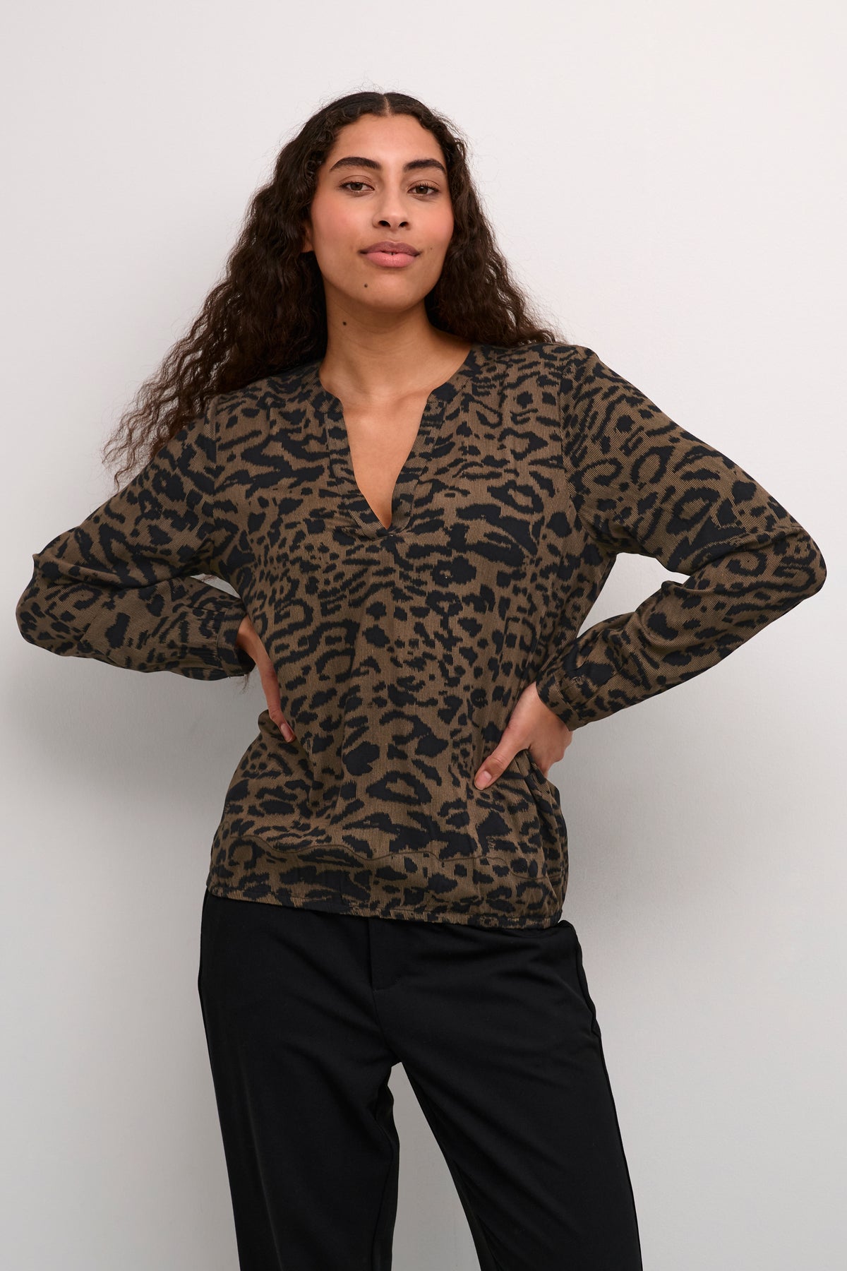 Kaffe Kaditte Major Brown/Black Leopard Print V-Neck Blouse, 10507919