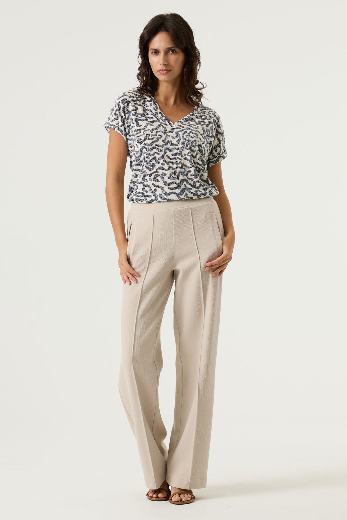 Garcia Summer Cobalt Abstract Ultimate Printed V-Neck T-Shirt, O260002