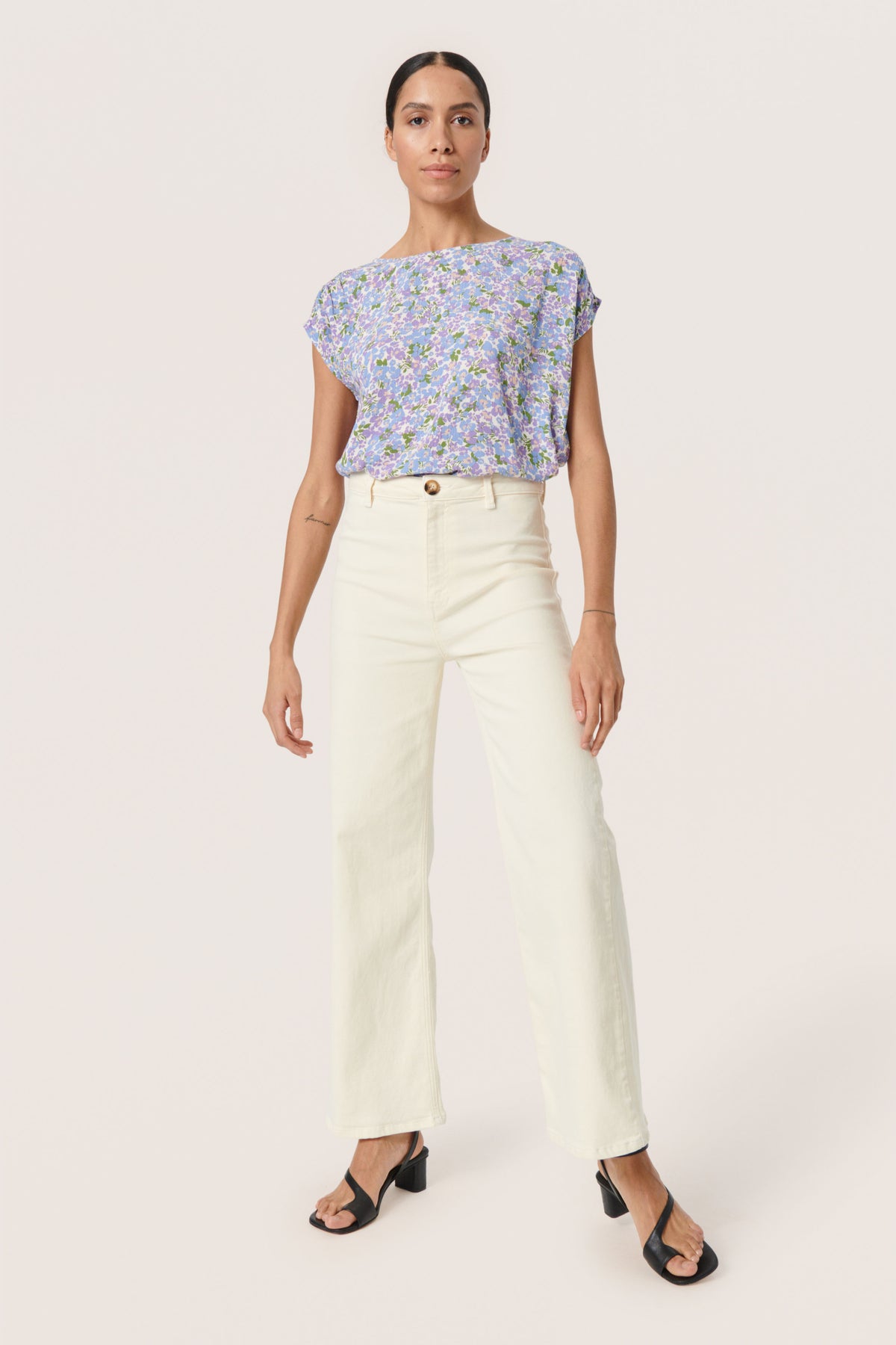 Soaked in Luxury Zaya Lavender Flickering Floral Print Top, 30403130